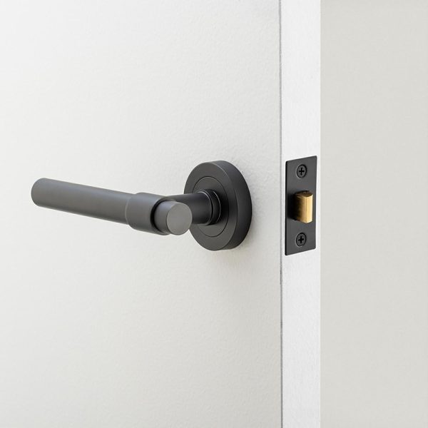 Helsinki Door Lever Handle On Round Rose – Customise To Your Needs Architectural Door Hardware