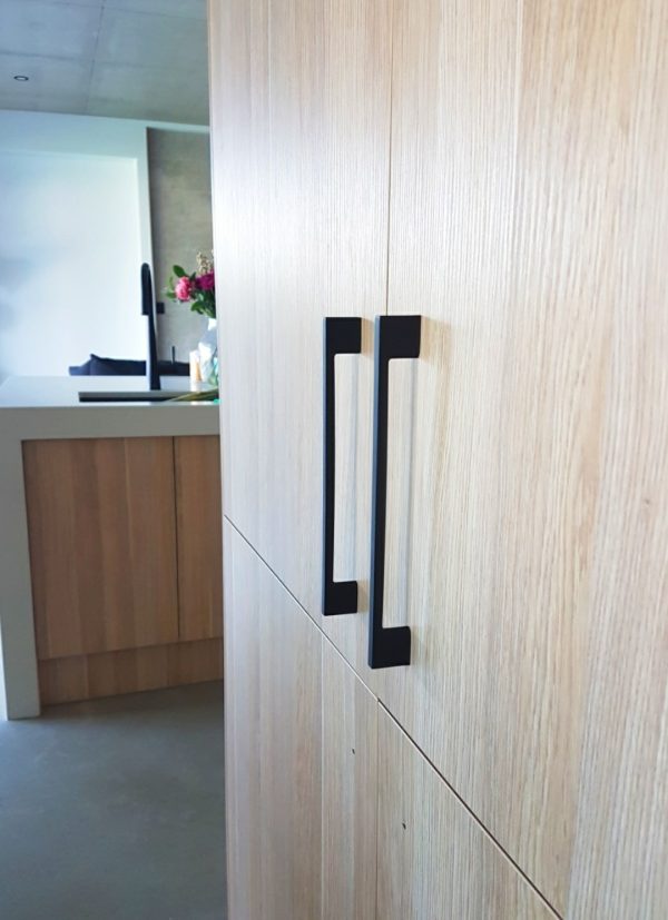 Zanda Marco Cabinet Pull Handle – Available In Various Finishes And Sizes Cabinet Hardware